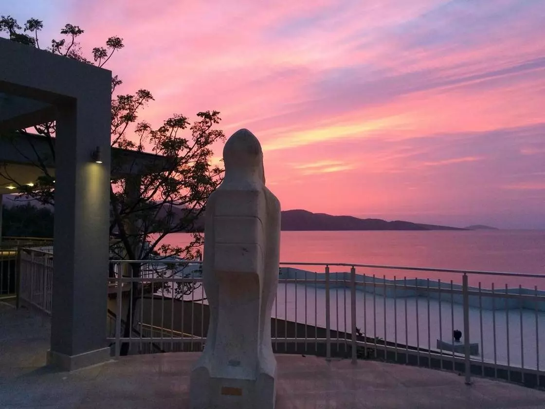 CLUBBLUEDREAM_SHABAVIZ (8).jpg